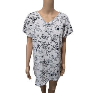 Christopher & Banks Women's Large v-neck floral white short sleeve blouse cotton